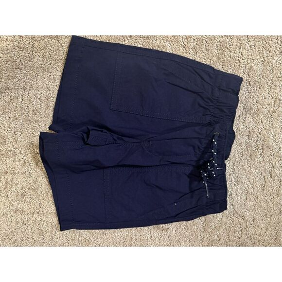 Gap boys 3T hybrid shorts with QuickDry in navy. New without tags - Picture 1 of 3